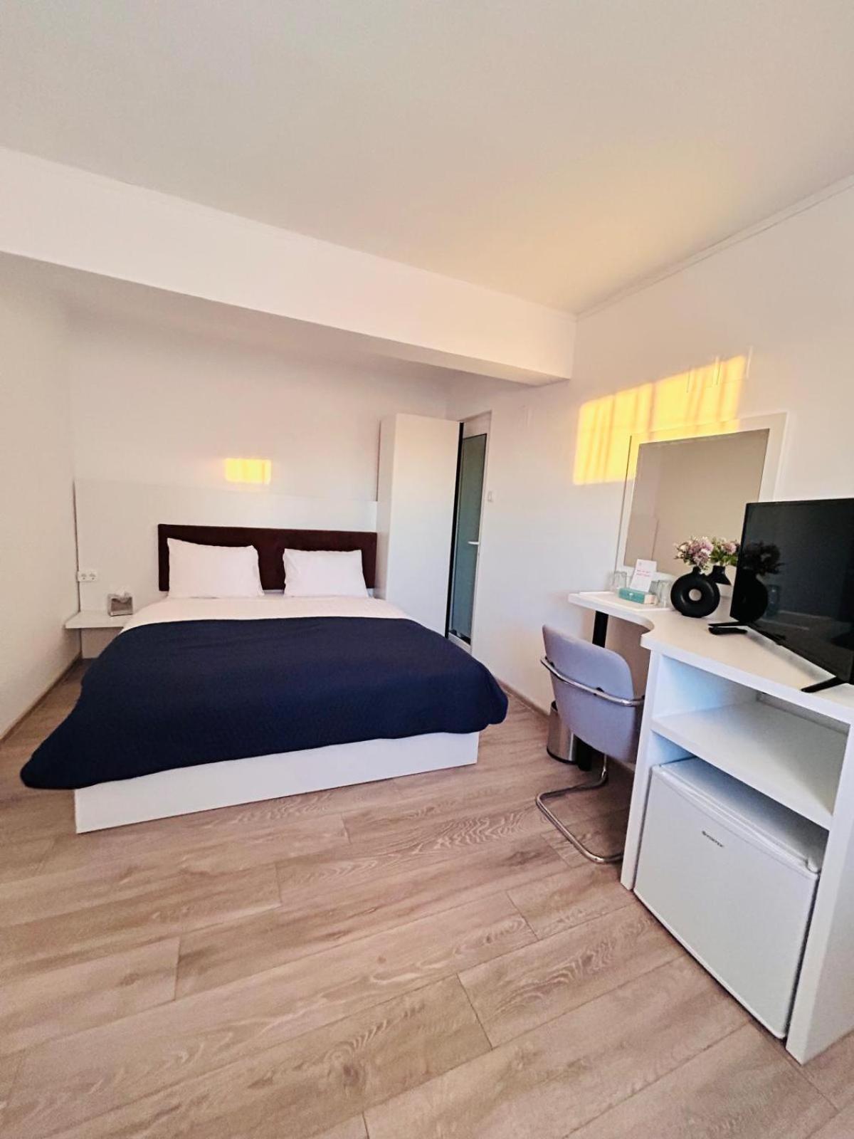 فندق Casa Irina 2Mai دووا مايْ المظهر الخارجي الصورة